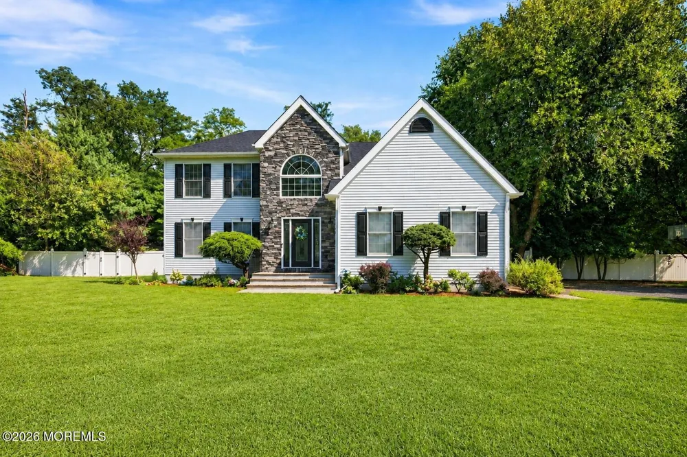 300 Hunt Road Freehold, NJ 07728