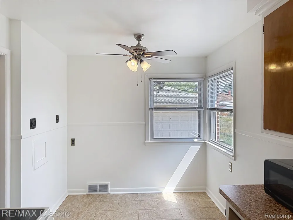 8842 Merriman Road Livonia City, MI 48150