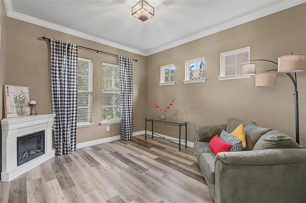 2622 RED FERN DRIVE Dover, FL 33527