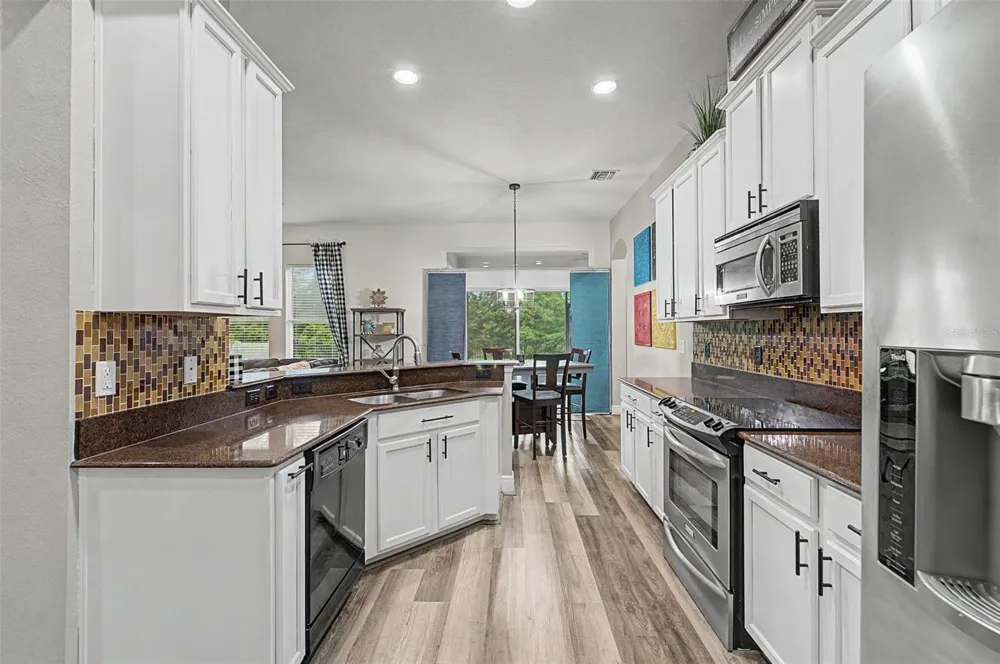 2622 RED FERN DRIVE Dover, FL 33527