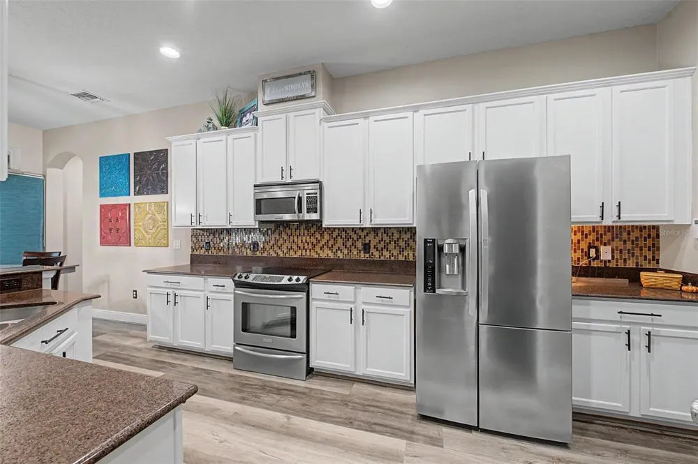 2622 RED FERN DRIVE Dover, FL 33527