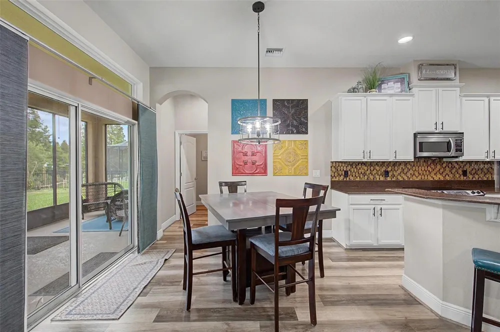 2622 RED FERN DRIVE Dover, FL 33527