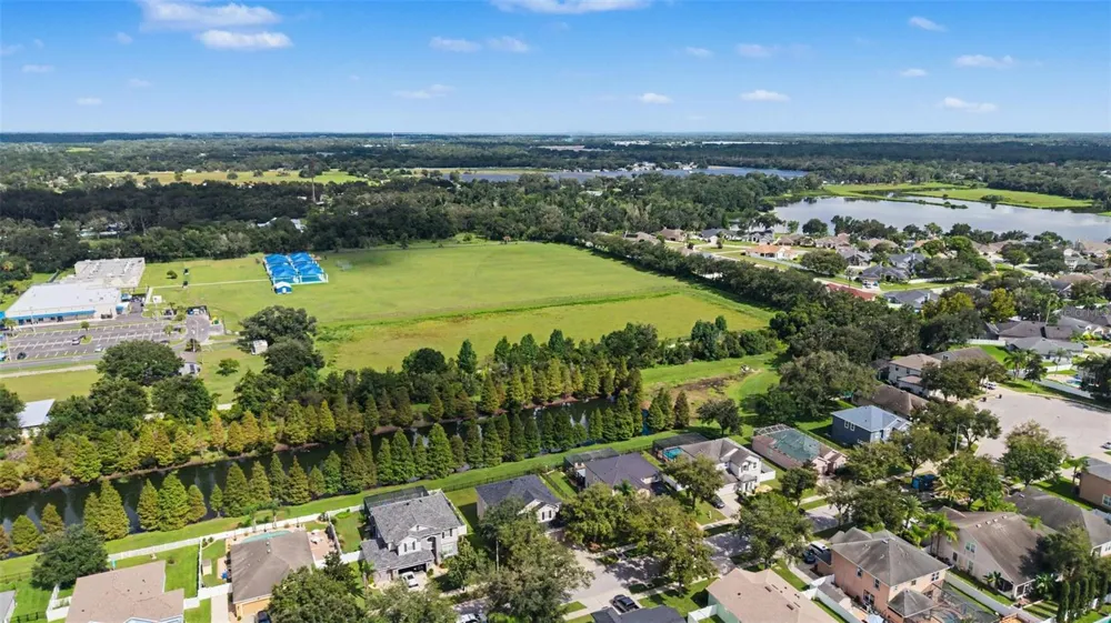 2622 RED FERN DRIVE Dover, FL 33527