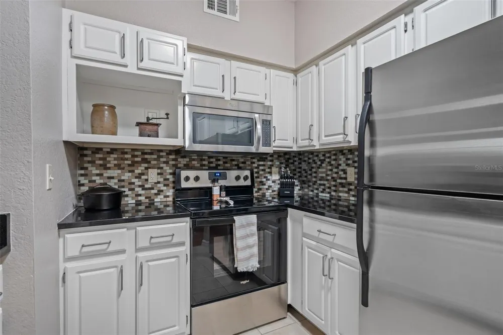 6663 QUEENS BOROUGH AVENUE #104 Orlando, FL 32835