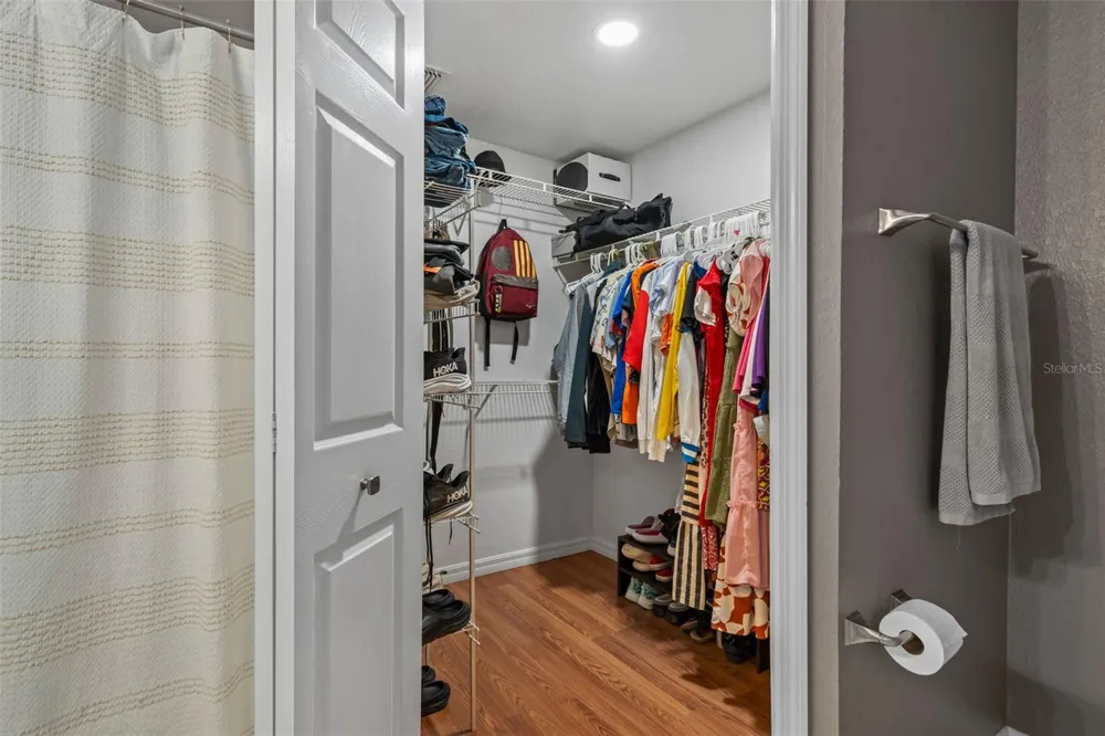 6663 QUEENS BOROUGH AVENUE #104 Orlando, FL 32835
