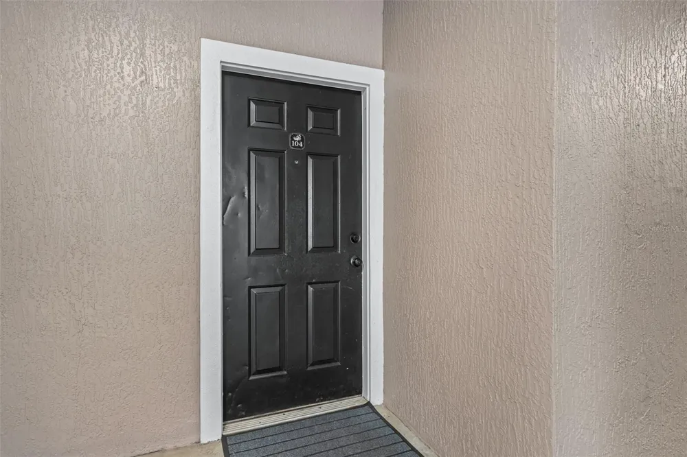 6663 QUEENS BOROUGH AVENUE #104 Orlando, FL 32835
