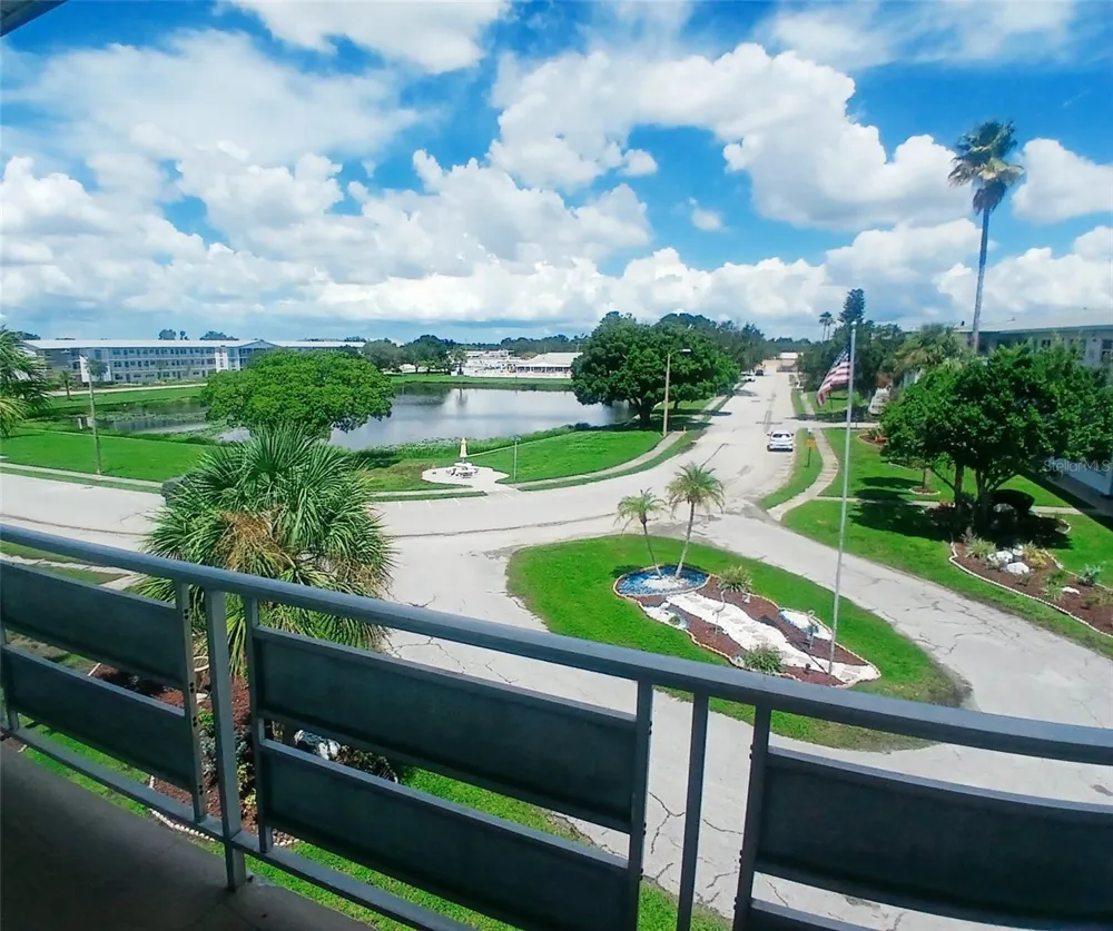 1900 59TH AVENUE #312 St Petersburg, FL 33714