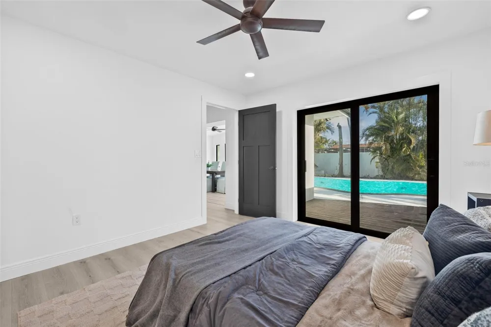 4495 CLEARWATER HARBOR DRIVE S Largo, FL 33770