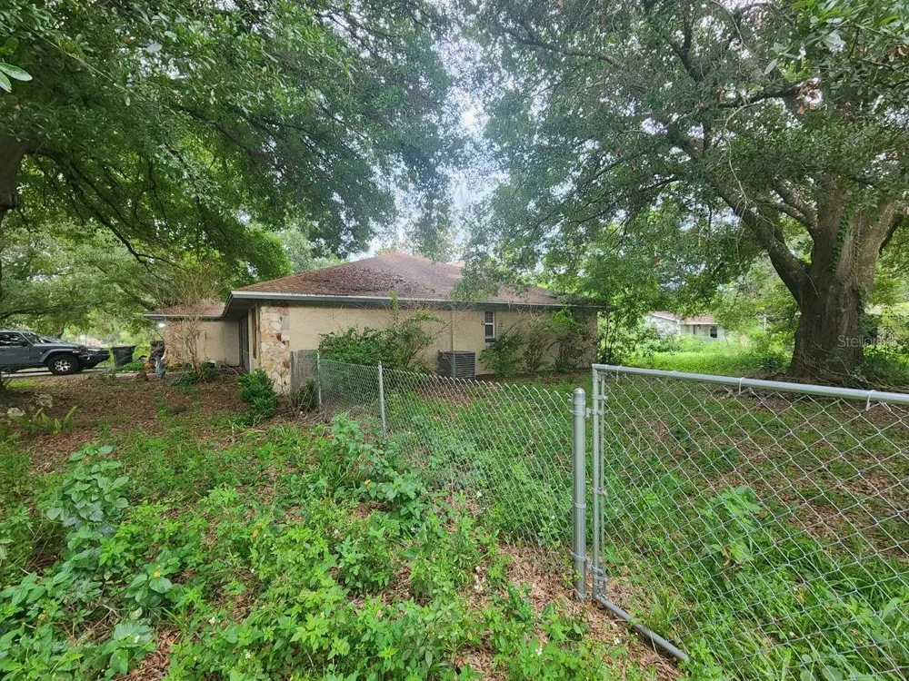 2407 SUMMER HOLLOW DRIVE Auburndale, FL 33823