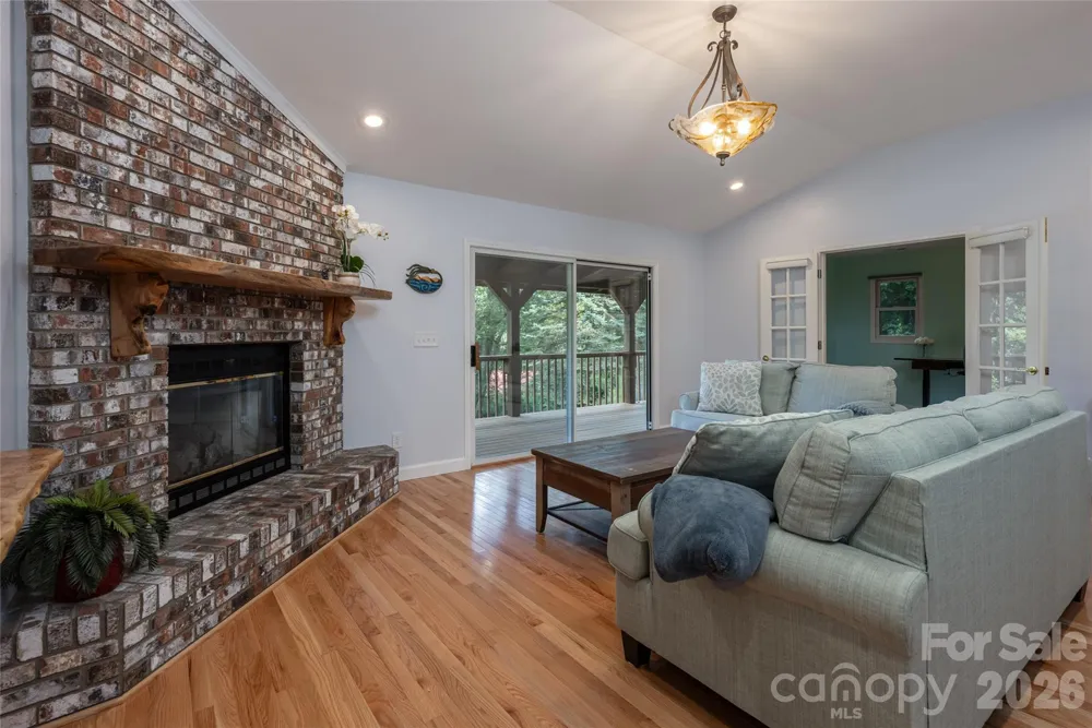 80 Range Drive Maggie Valley, NC 28751