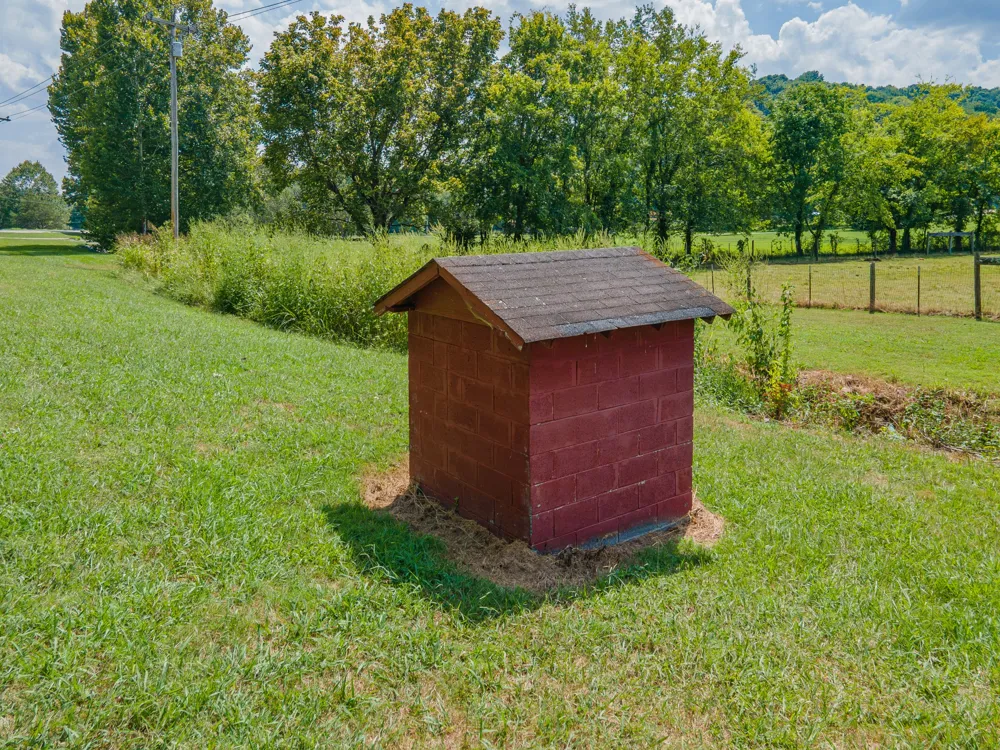 6861 Arno Allisona Rd College Grove, TN 37046