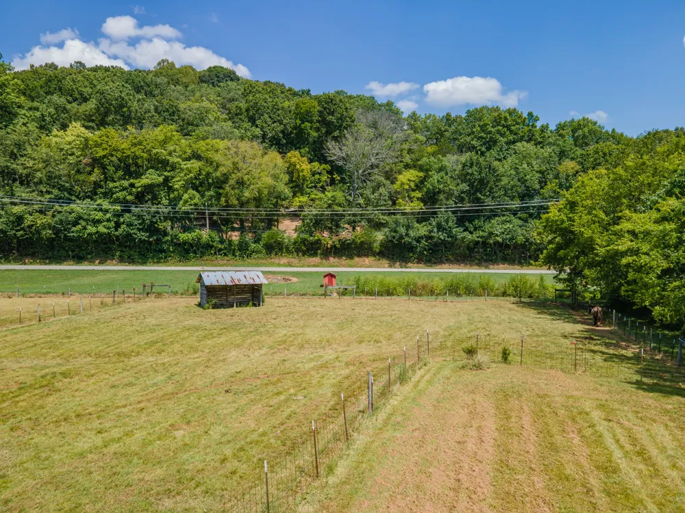 6861 Arno Allisona Rd College Grove, TN 37046