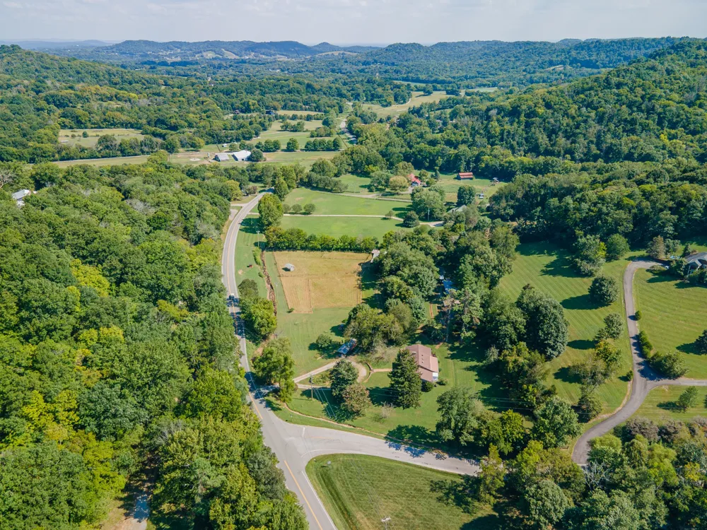 6861 Arno Allisona Rd College Grove, TN 37046