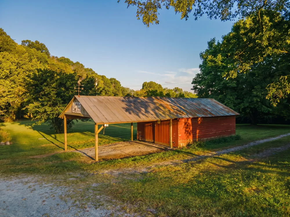 6861 Arno Allisona Rd College Grove, TN 37046
