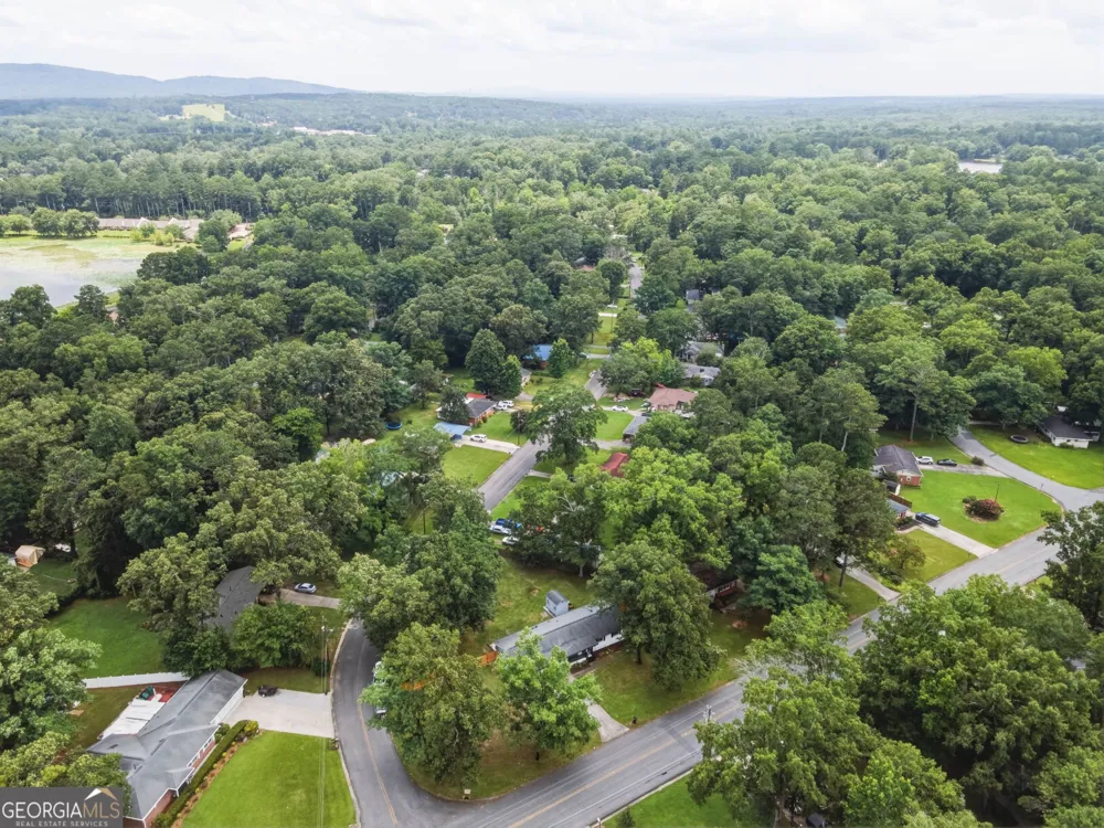 525 Elliott DR NW Rome, GA 30165