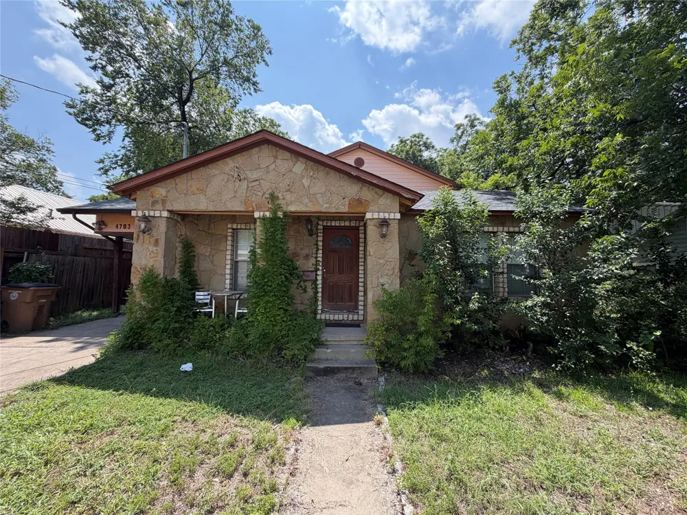4703 Harmon Avenue Austin, TX 78751
