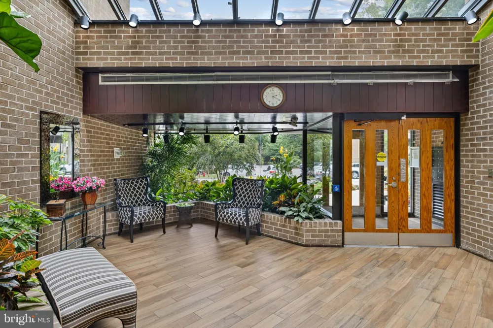 4 CANDLEMAKER COURT #201 Baltimore, MD 21208
