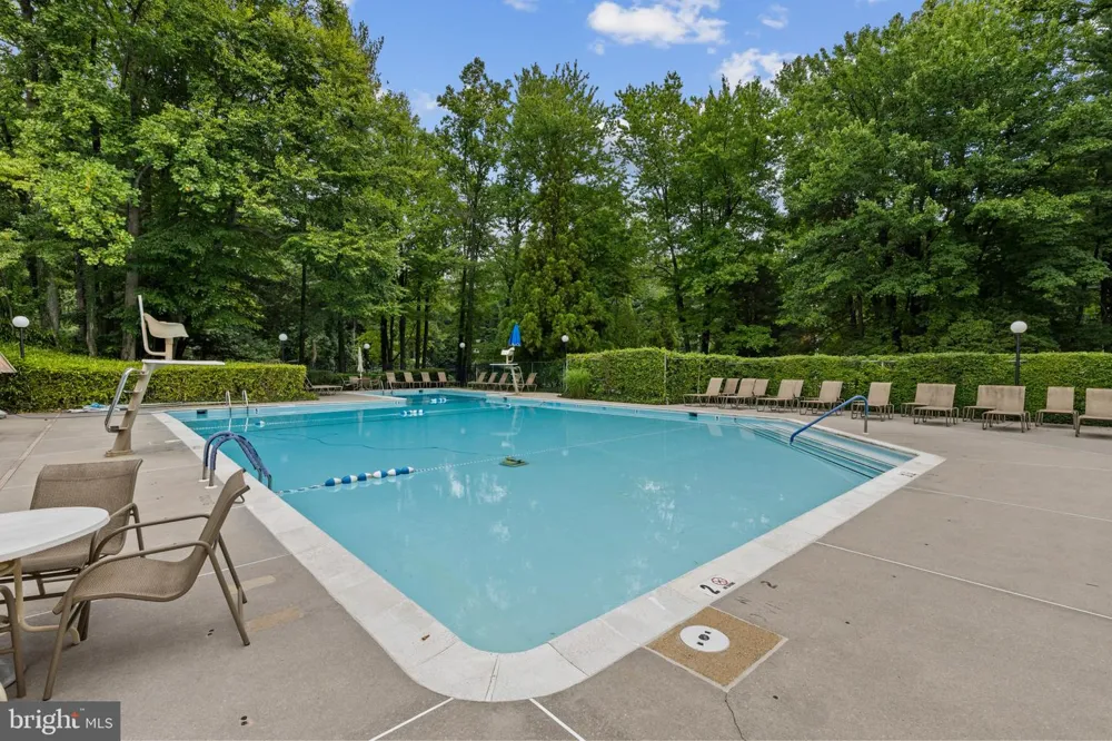 4 CANDLEMAKER COURT #201 Baltimore, MD 21208