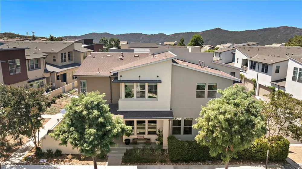 245 Alienta Lane Rancho Mission Viejo, CA 92694