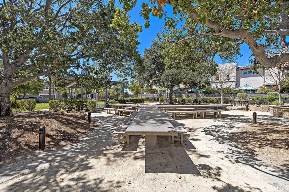 245 Alienta Lane Rancho Mission Viejo, CA 92694