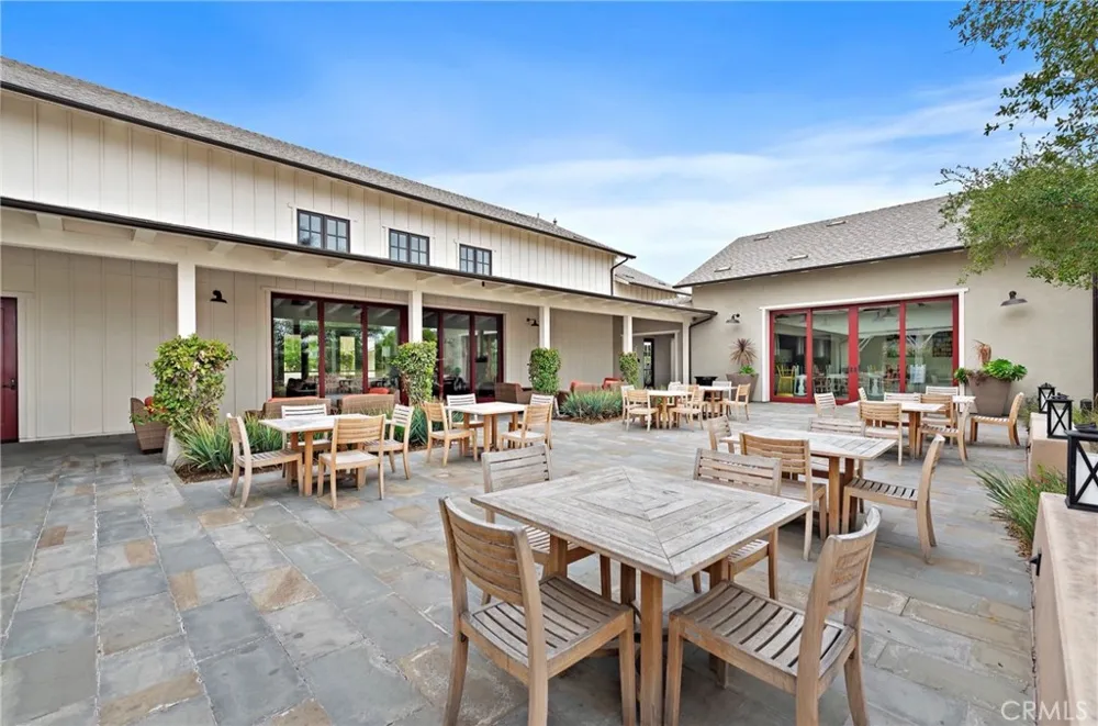 245 Alienta Lane Rancho Mission Viejo, CA 92694