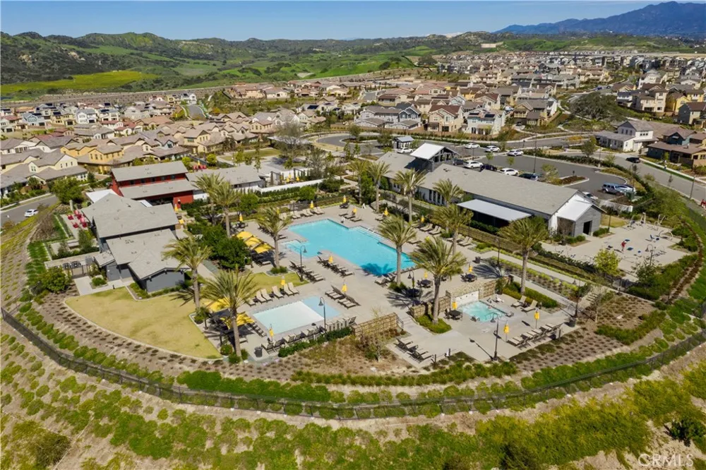 245 Alienta Lane Rancho Mission Viejo, CA 92694