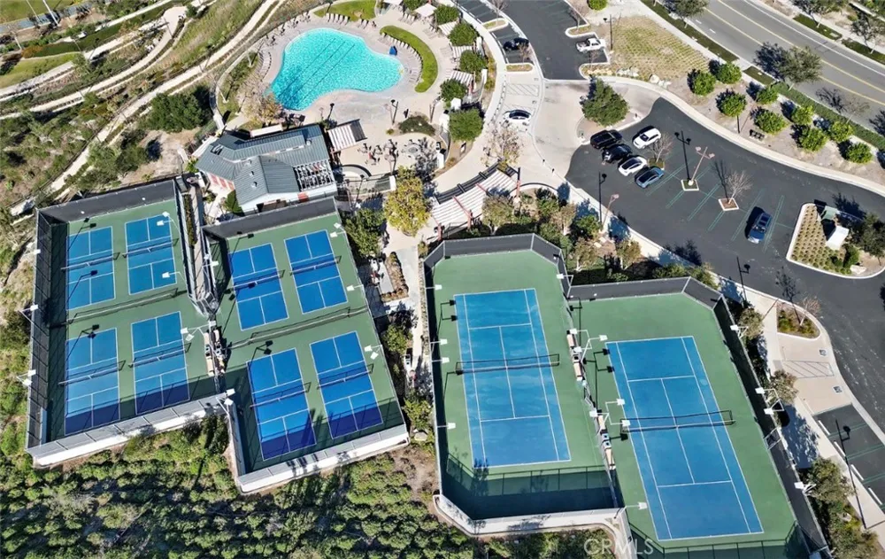 245 Alienta Lane Rancho Mission Viejo, CA 92694