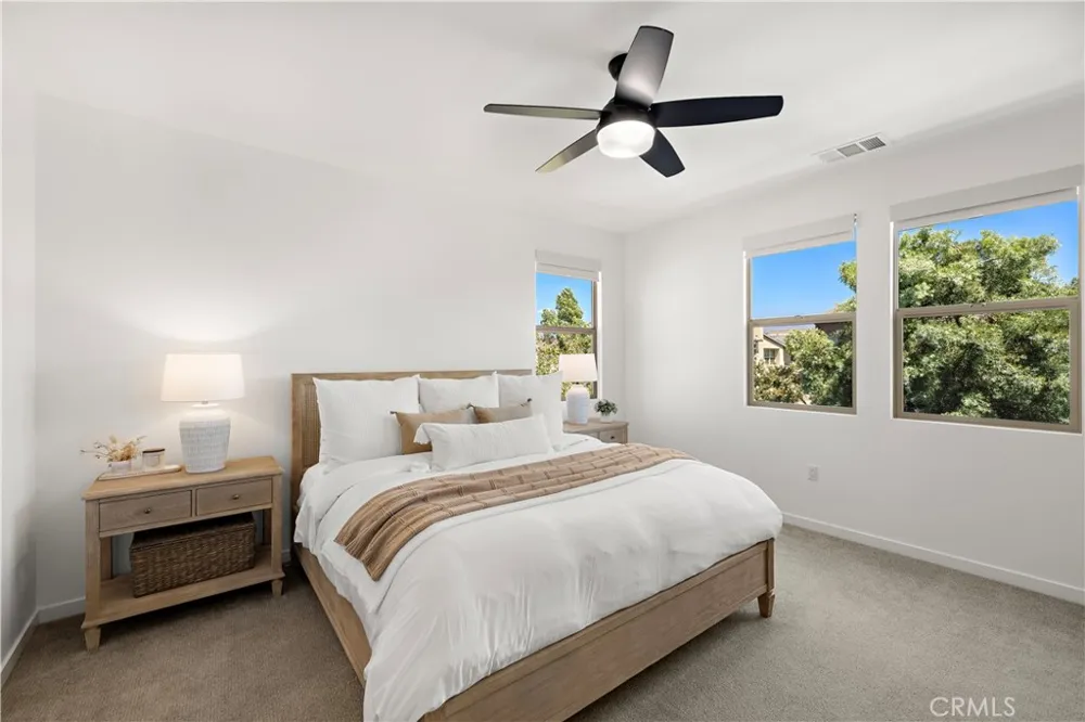 245 Alienta Lane Rancho Mission Viejo, CA 92694