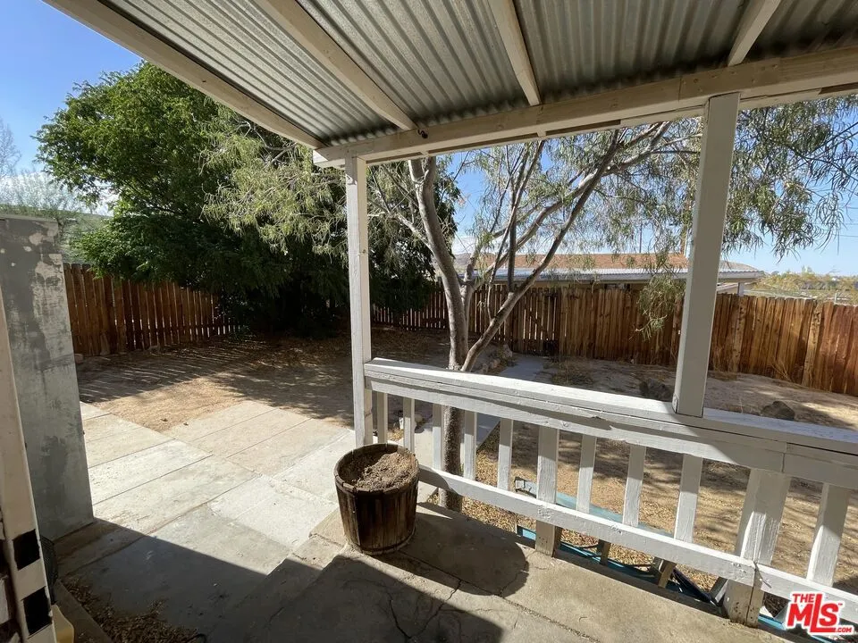 61750 Desert Air Road Joshua Tree, CA 92252