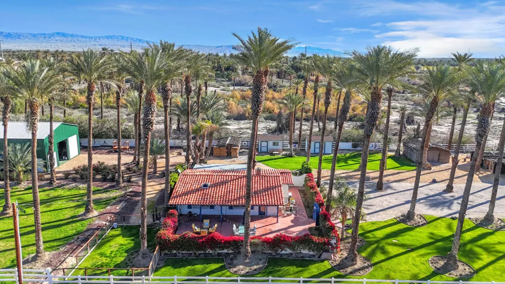 58200 Almonte Drive La Quinta, CA 92253