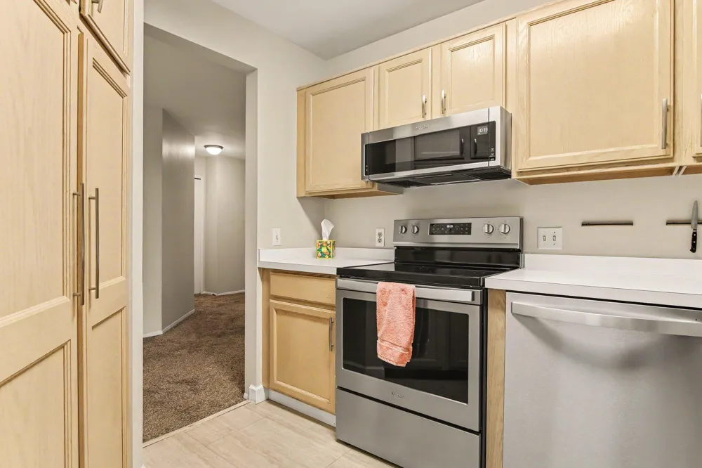 2231 S Huron Parkway #2 Ann Arbor, MI 48104
