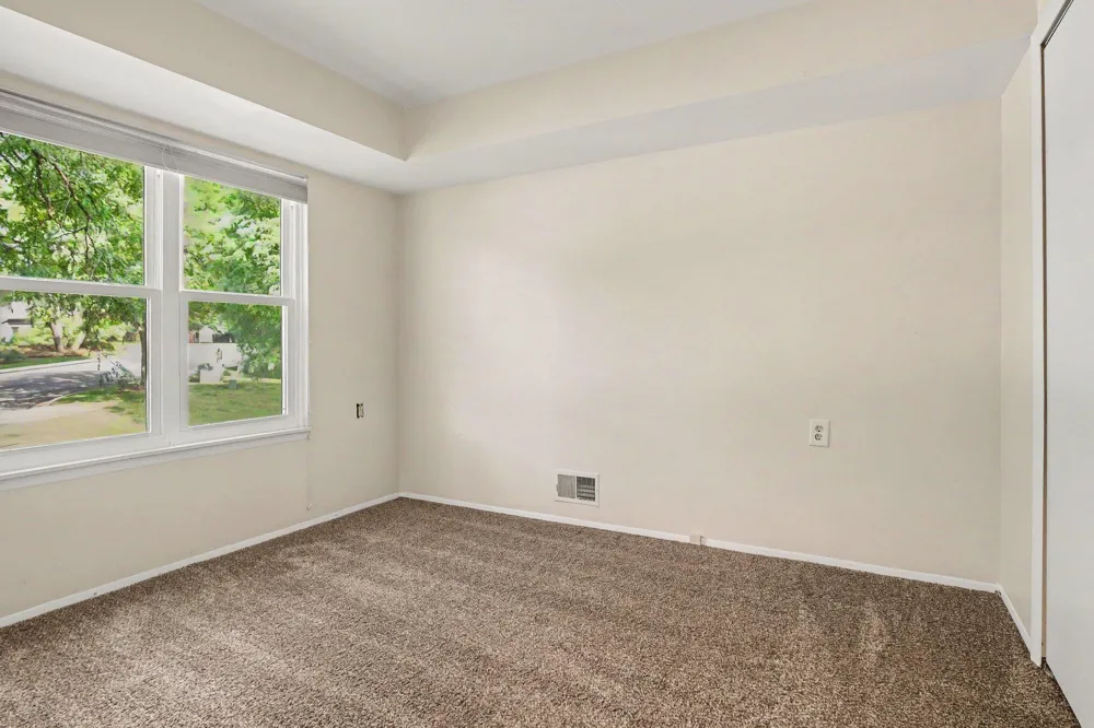 2231 S Huron Parkway #2 Ann Arbor, MI 48104