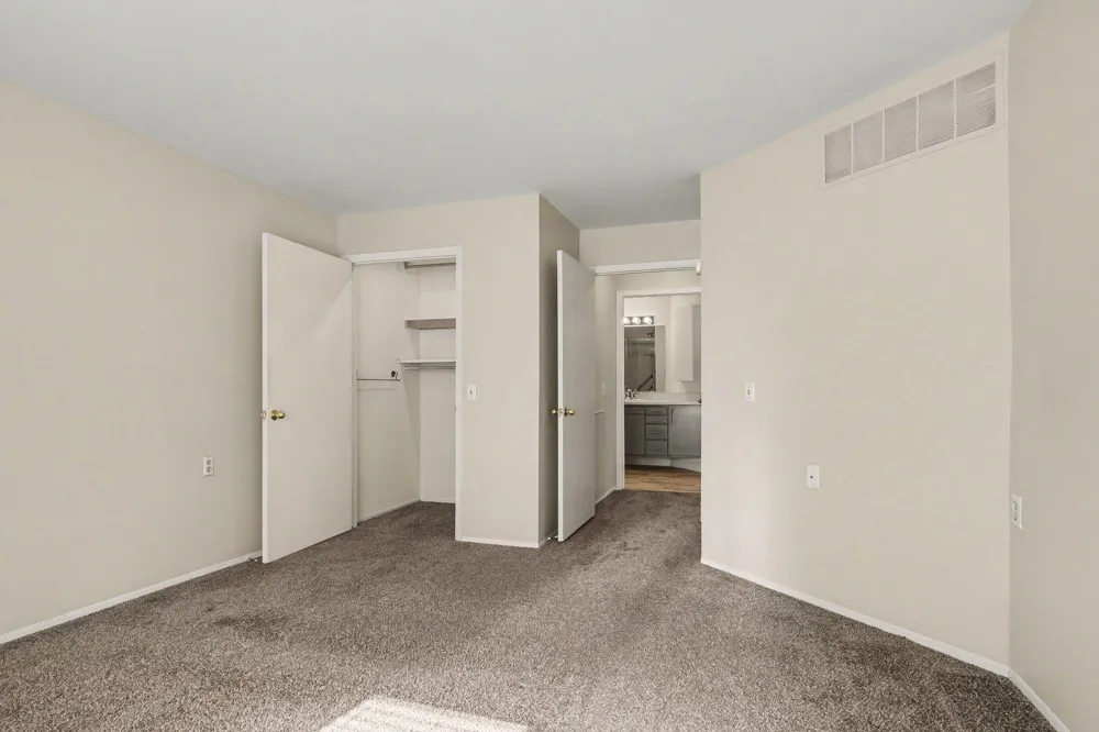 2231 S Huron Parkway #2 Ann Arbor, MI 48104