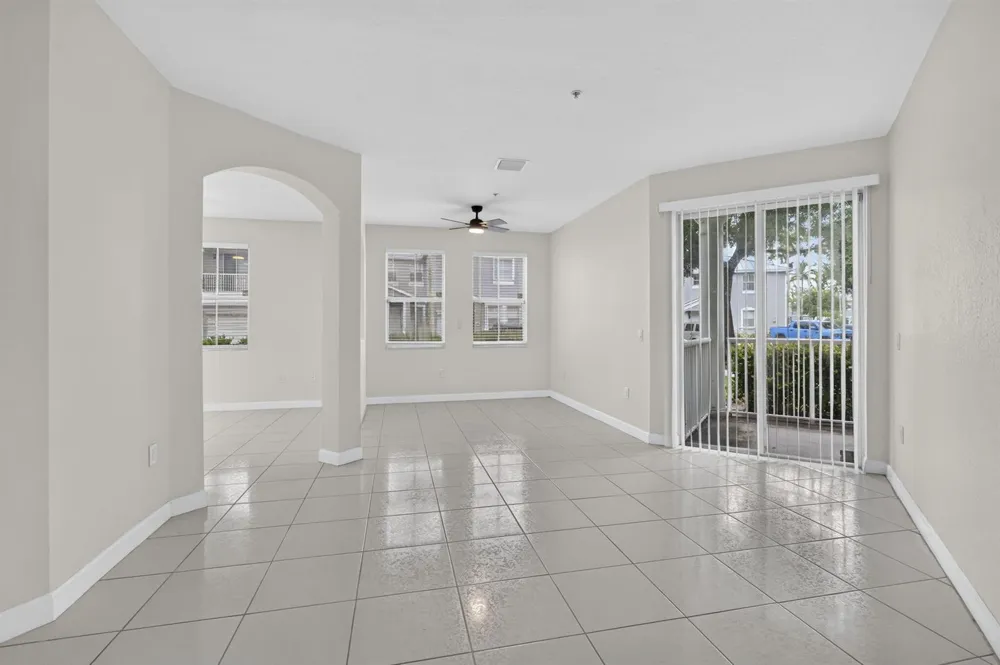2103 SHOMA DRIVE #122 Royal Palm Beach, FL 33414