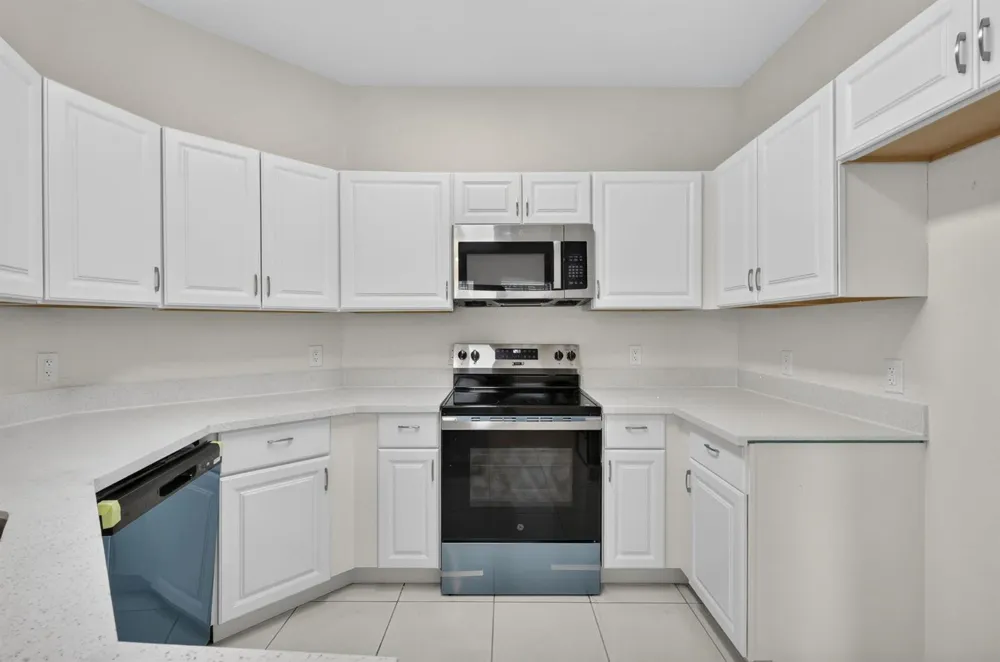 2103 SHOMA DRIVE #122 Royal Palm Beach, FL 33414