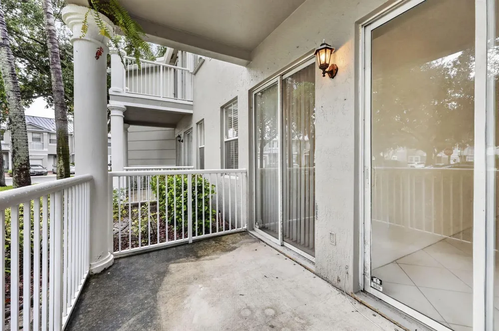 2103 SHOMA DRIVE #122 Royal Palm Beach, FL 33414