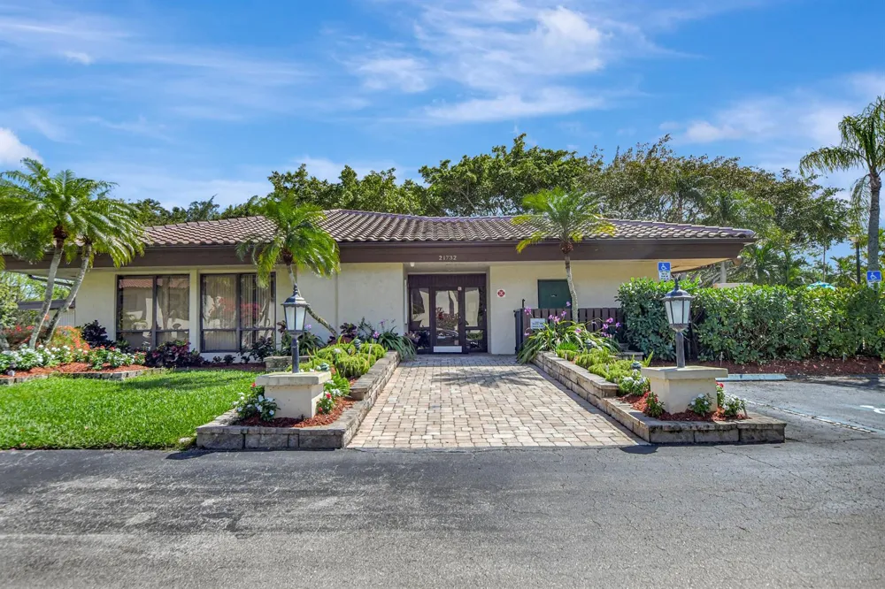 21695 ARRIBA REAL #24A Boca Raton, FL 33433