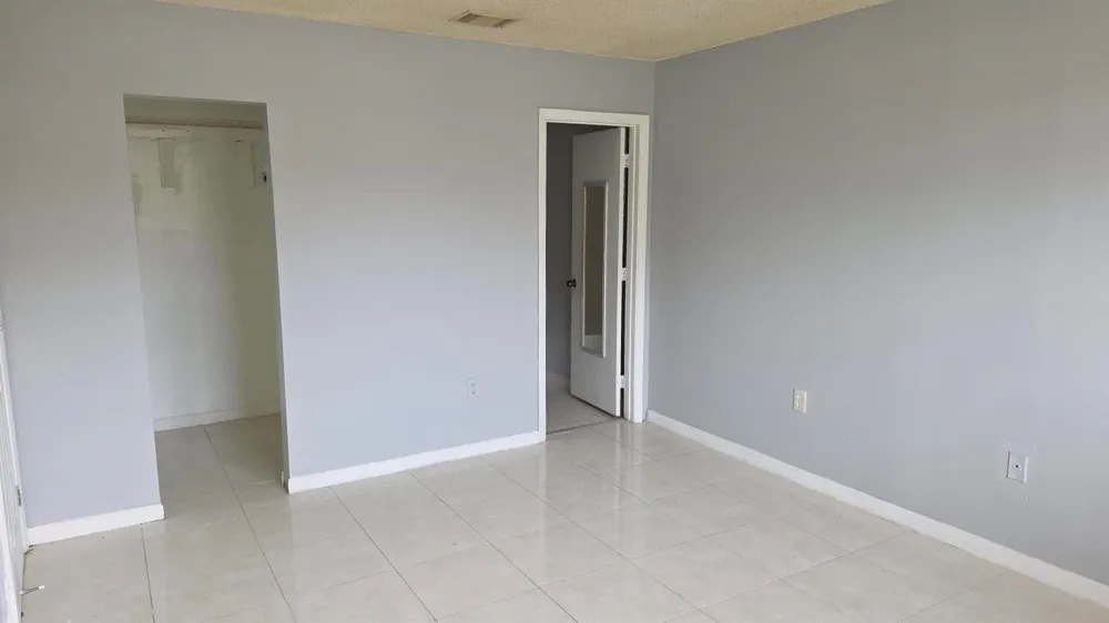 19802 NW 33rd Court Miami Gardens, FL 33056