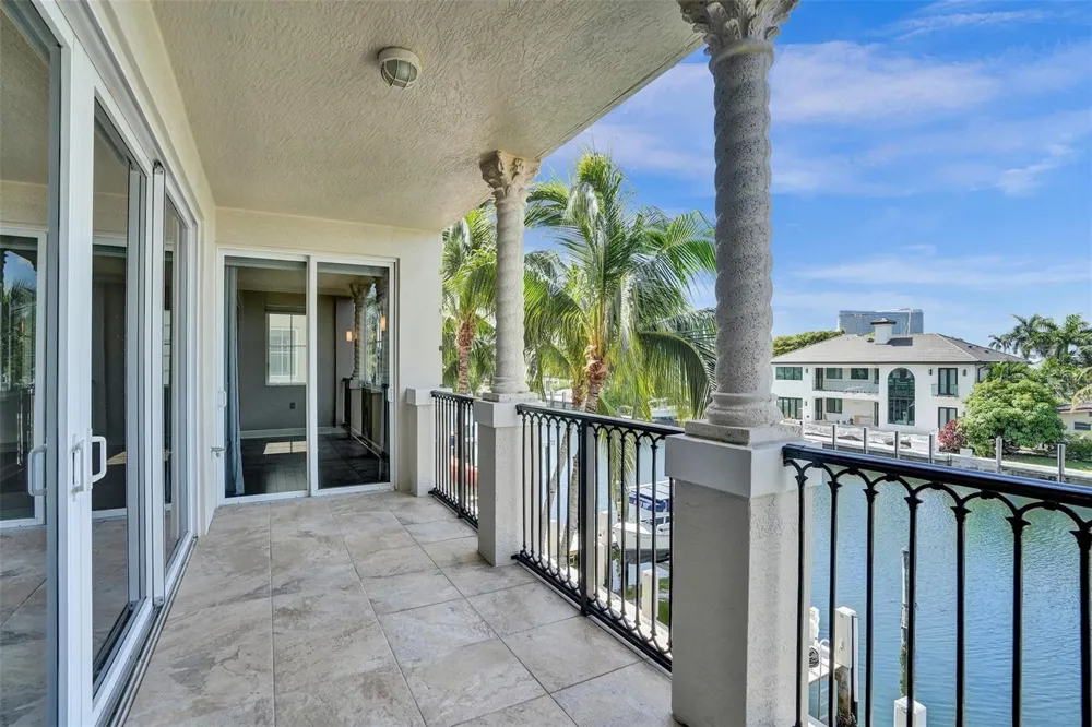 1424 SE 12th Street #2B Fort Lauderdale, FL 33316