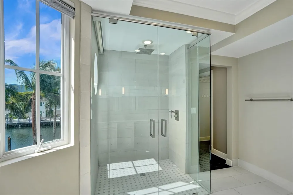 1424 SE 12th Street #2B Fort Lauderdale, FL 33316