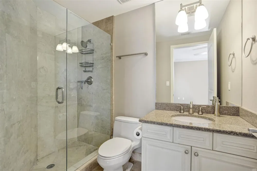 1424 SE 12th Street #2B Fort Lauderdale, FL 33316