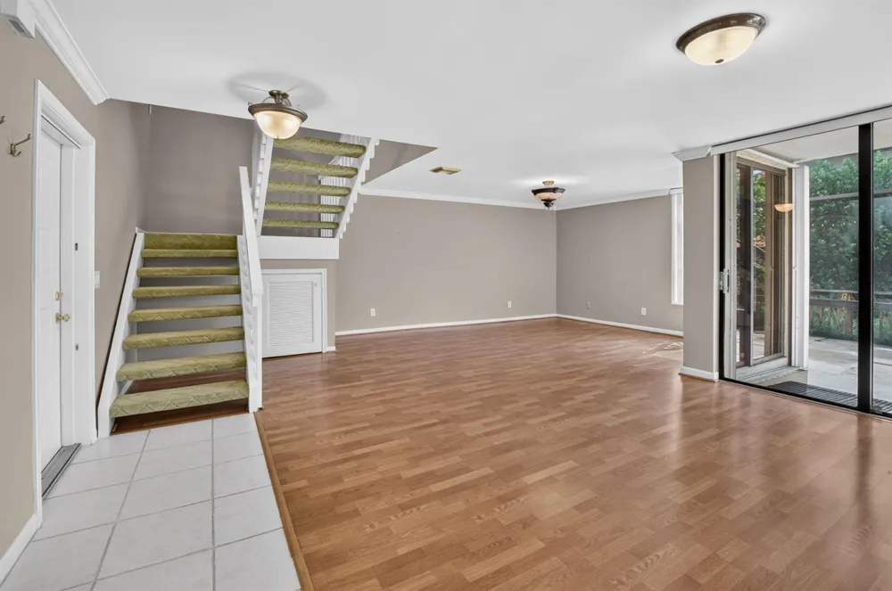 5726 FOX HOLLOW DRIVE #G Boca Raton, FL 33486