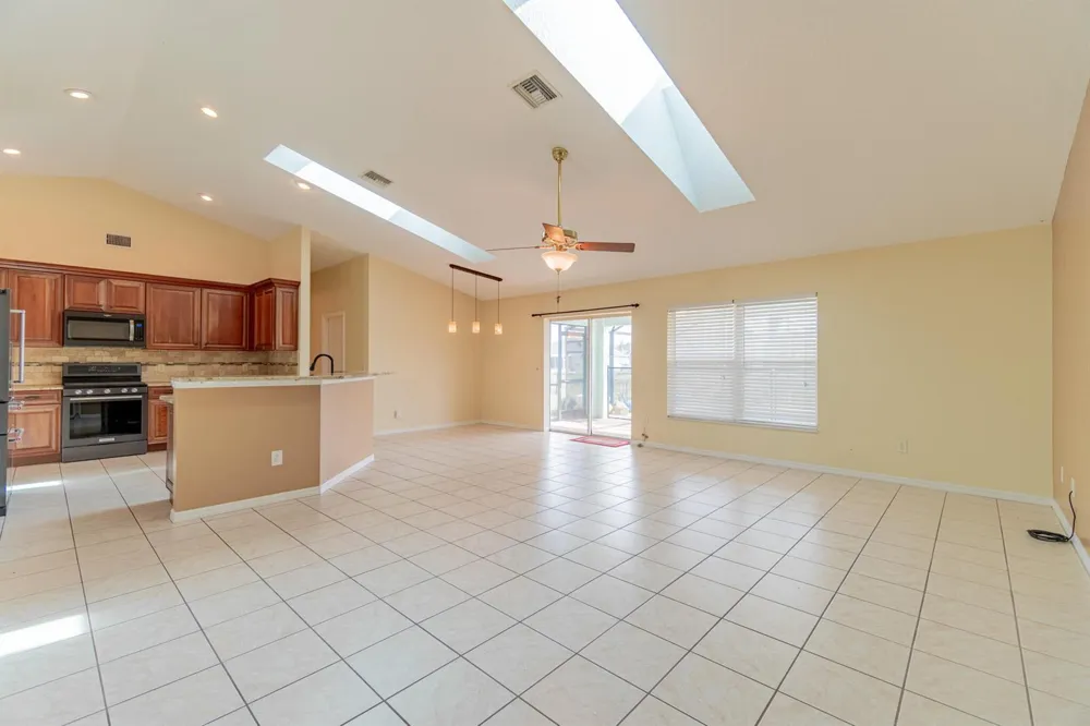 5593 NW WESLEY ROAD Port St. Lucie, FL 34986