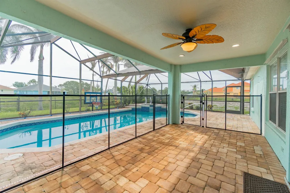5593 NW WESLEY ROAD Port St. Lucie, FL 34986
