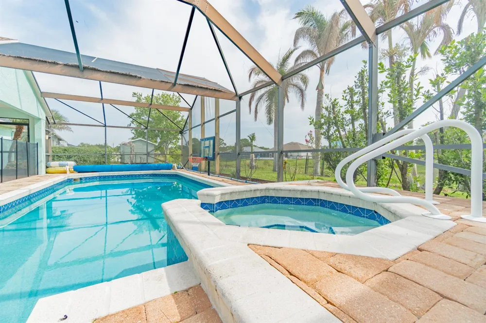 5593 NW WESLEY ROAD Port St. Lucie, FL 34986