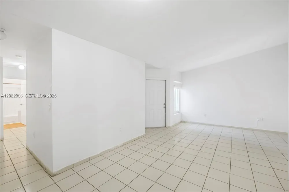 8421 SW 209th St #8421 Cutler Bay, FL 33189