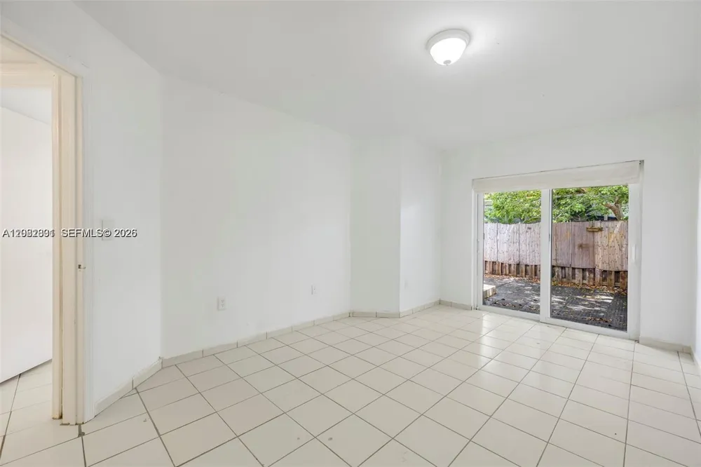 8421 SW 209th St #8421 Cutler Bay, FL 33189