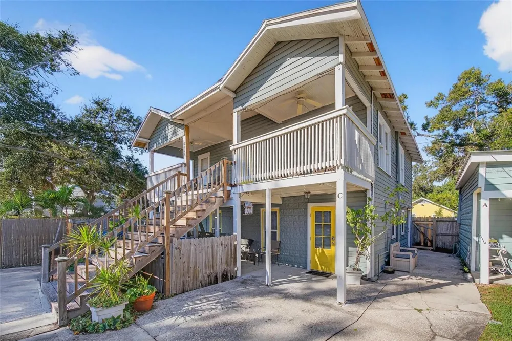 509 29TH AVENUE S St Petersburg, FL 33705