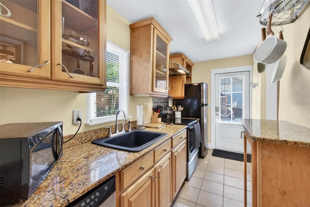 509 29TH AVENUE S St Petersburg, FL 33705