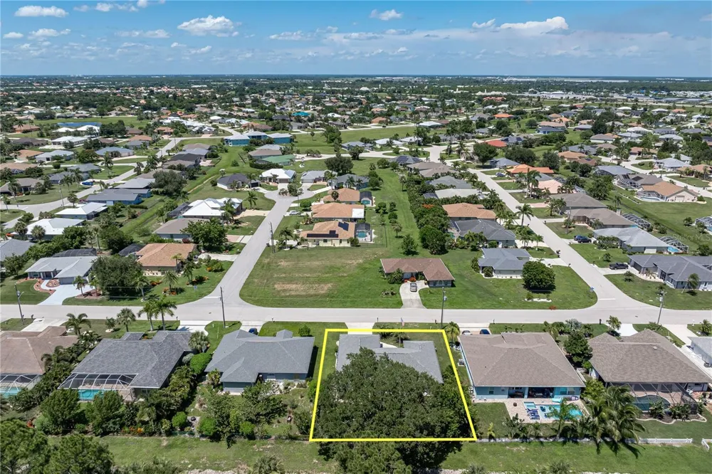 313 GOLD TREE Punta Gorda, FL 33955